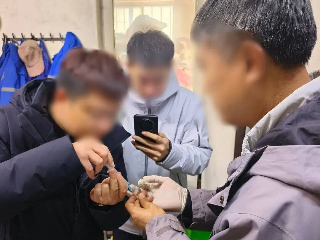 图片14 图片14
